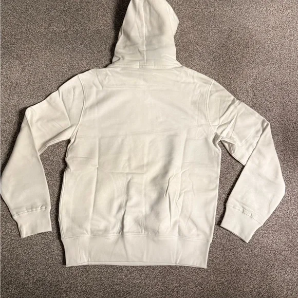 Polo by Ralph Lauren White Hoodie with Fishing Bear Graphic - Picture 6 of 6